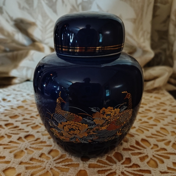 Vintage Cobalt Blue Pheasant Ginger Jar - Picture 1 of 5